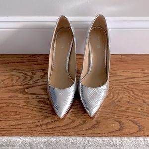 MK silver pump